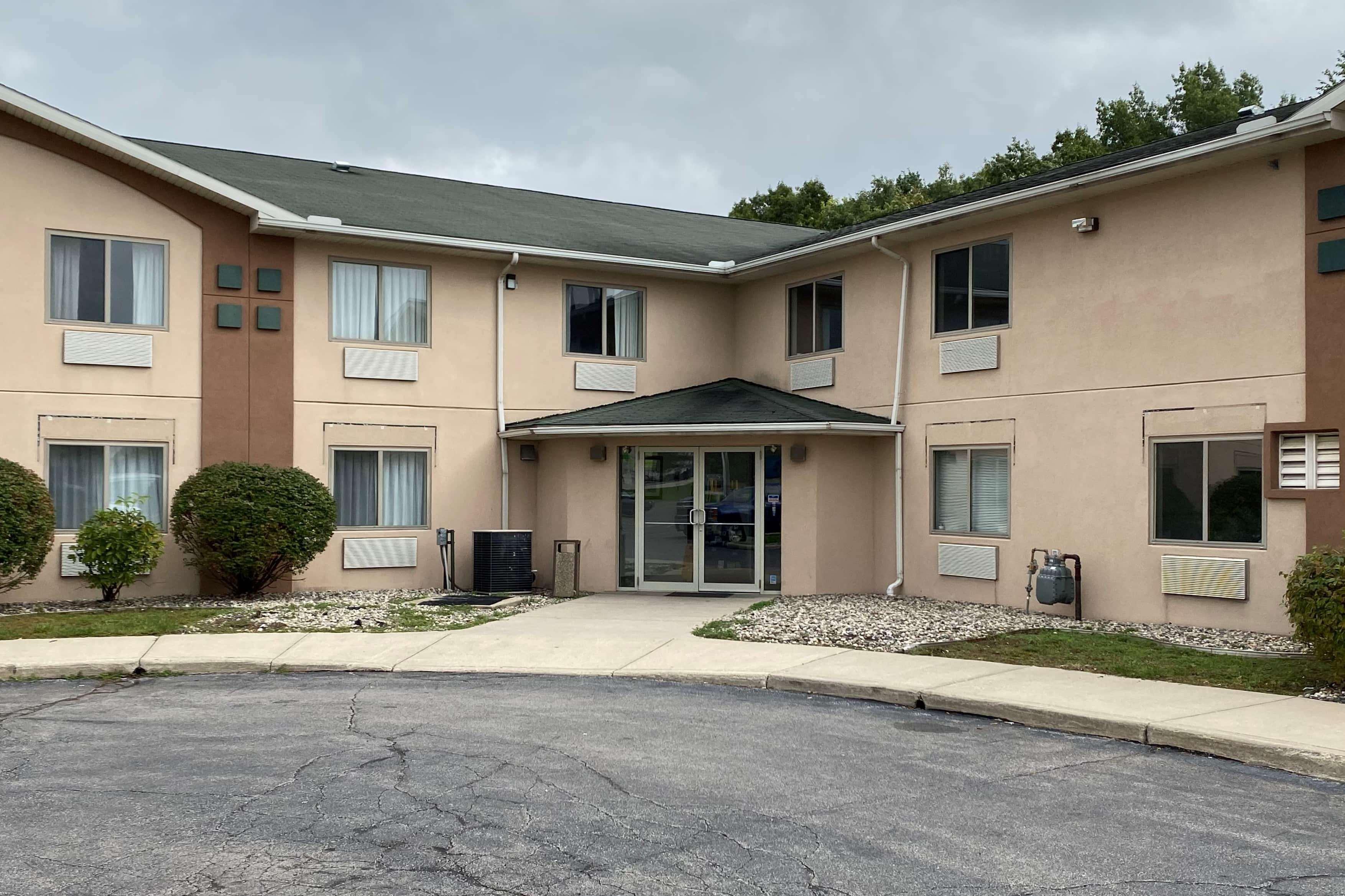 Hotel Baymont By Wyndham Swanton Exterior foto